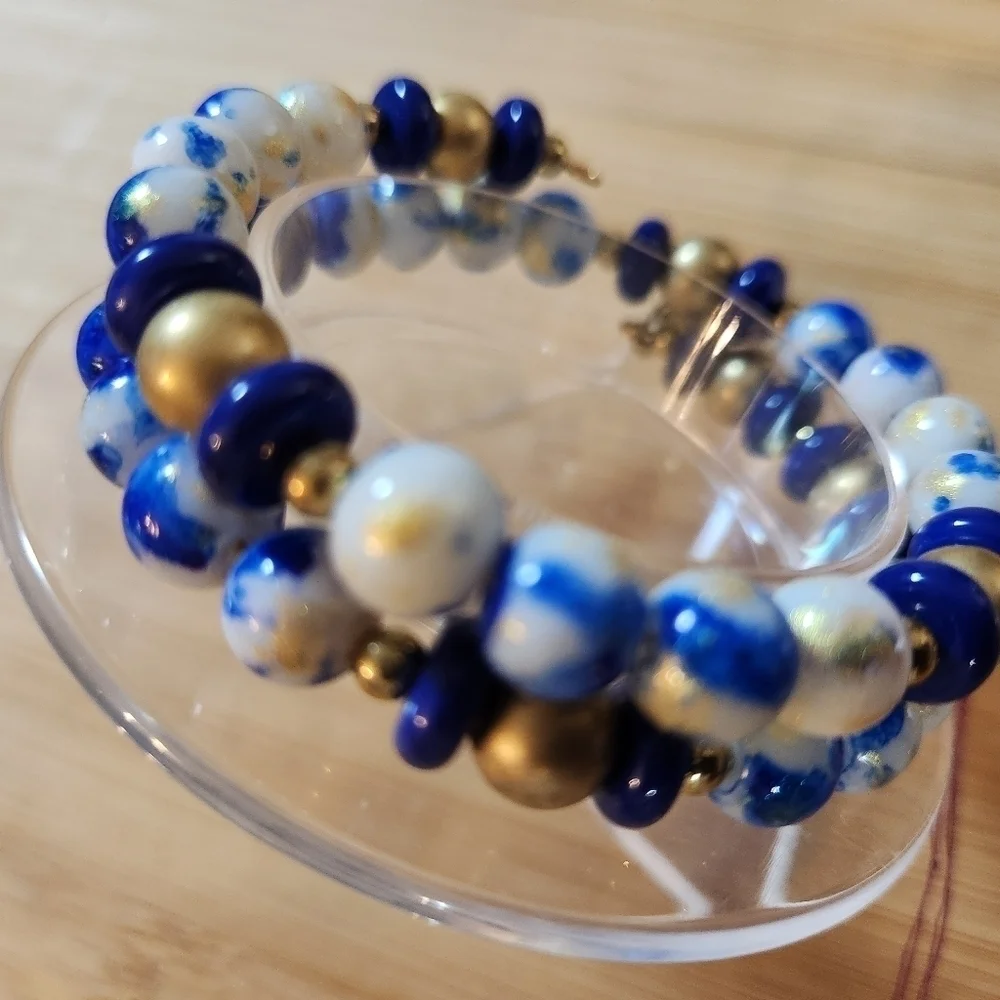 Hand Crafted Memory Wire Wrap Bracelet Royal Blue Gold White Small/Medium